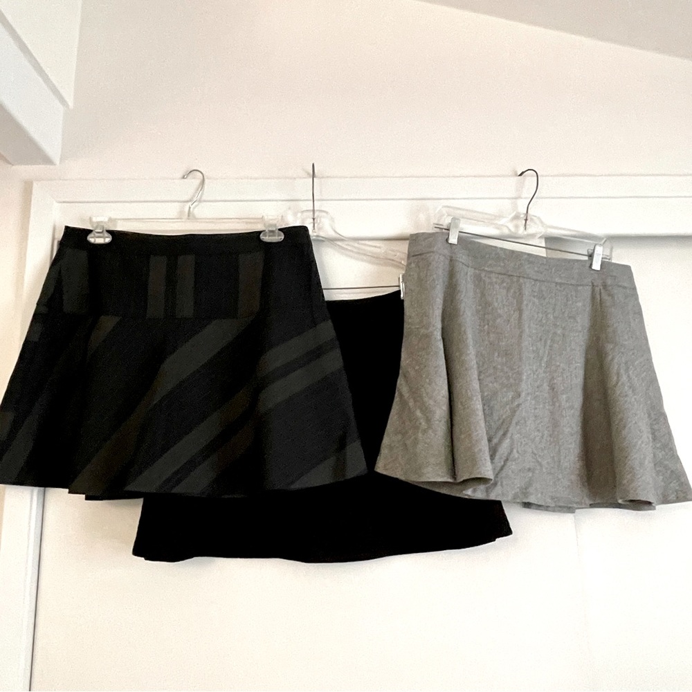 Bundle of Banana Republic Skirts -‎ Black & Grays - Sz 14
